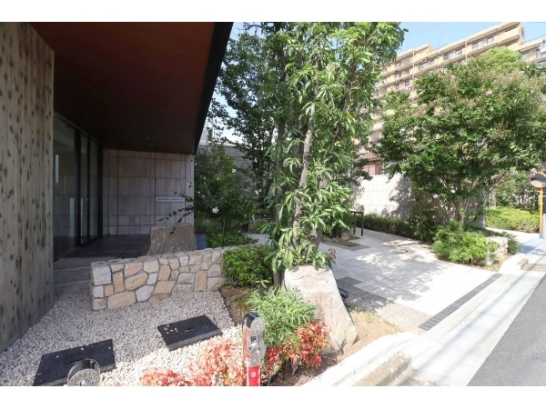 ブランシエラ川口The Airy Site 