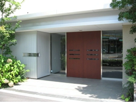 グランドメゾンつくし野