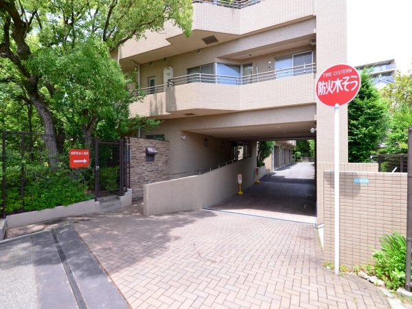 メゾン苦楽園桜町