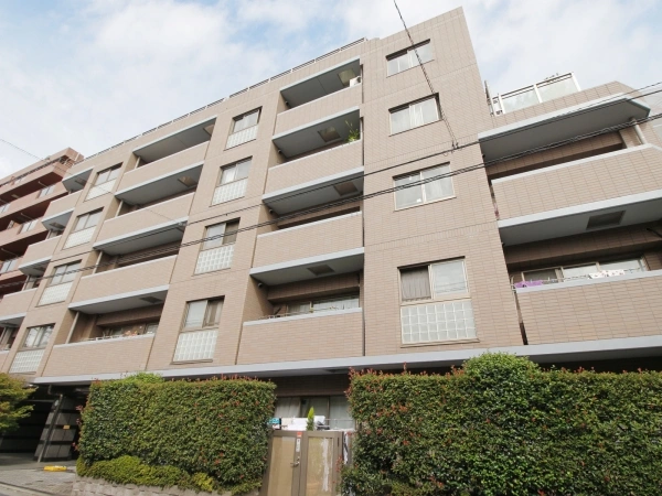 グランベルク馬事公苑