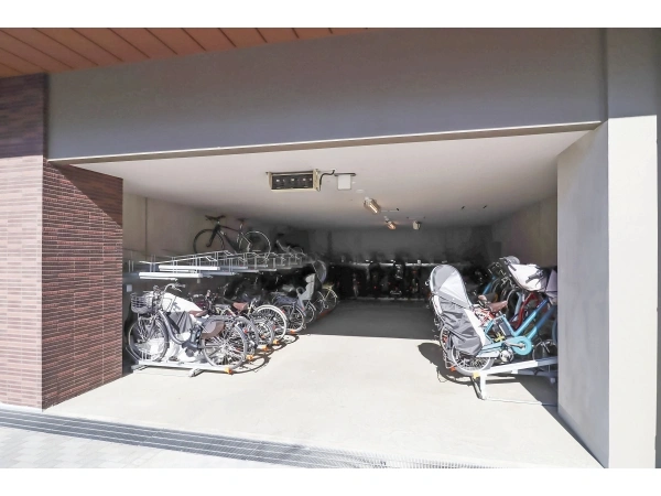 グレーシア横浜十日市場 