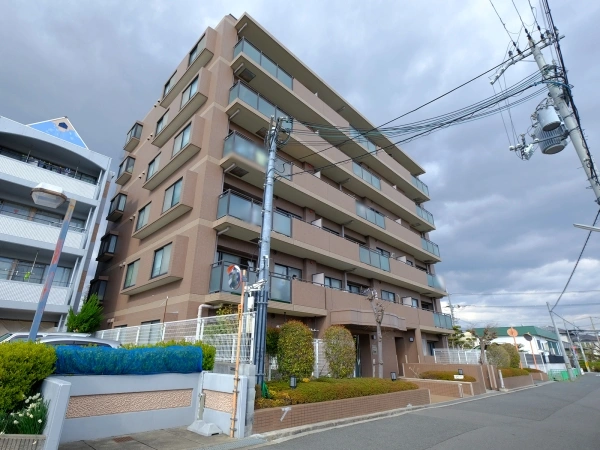 茨木園田町ガーデンハウス