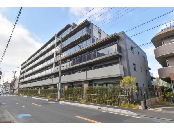 バウス東林間 