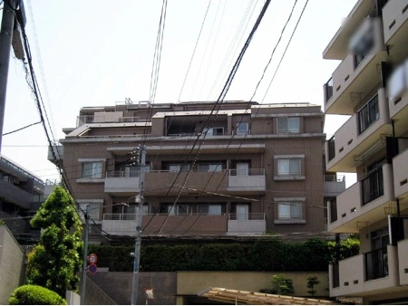 クレッセント戸山夏目坂