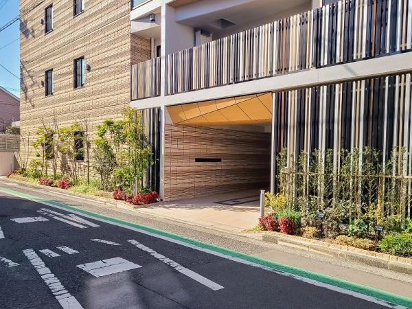 リストレジデンス横濱弘明寺