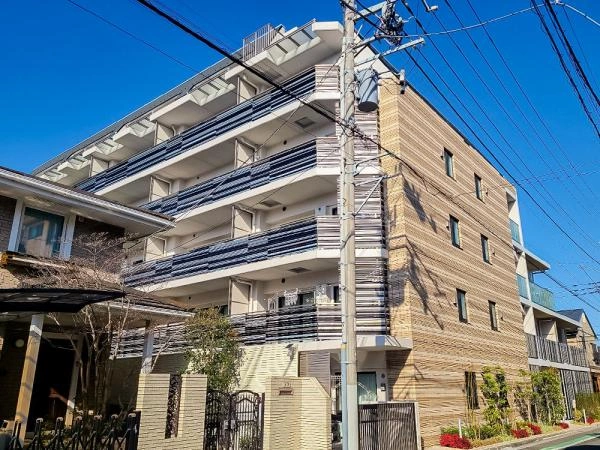 リストレジデンス横濱弘明寺