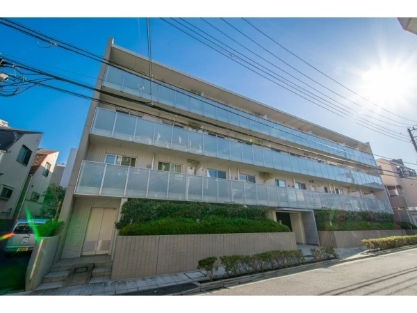 クオリア新宿余丁町