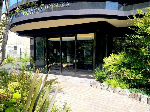 ヴェレーナ横浜戸塚グランラルジュ