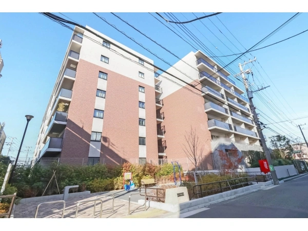 レアシス横濱鴨居