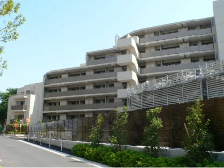 クローバーシティオーベル柏の葉ヒルズ四番館