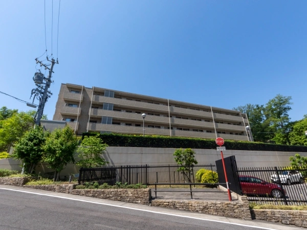 プレシアスコート東山元町