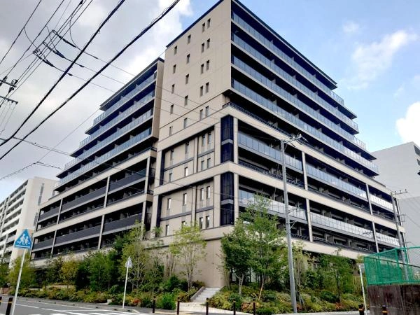 デュオセーヌ横浜川和町ガーデン