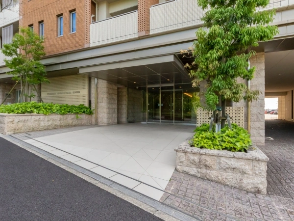 プレミスト東山公園