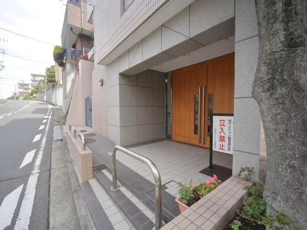 長津田ガーデンハウス