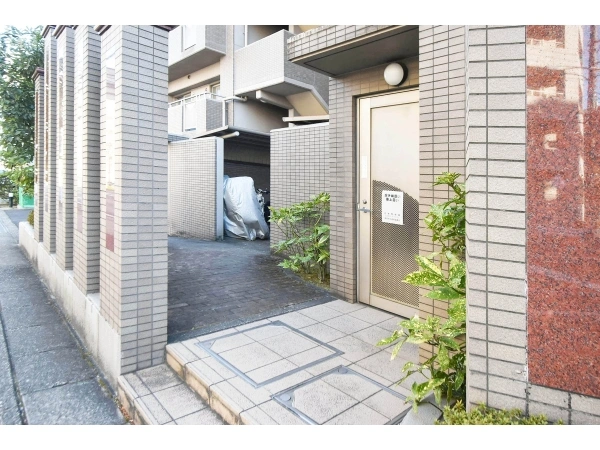 藤和社台シティホームズ バイク置場