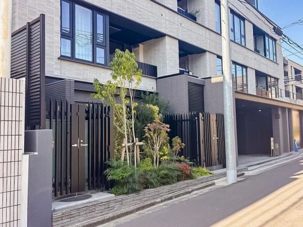 グランリビオ市谷砂土原 