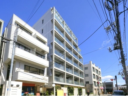 リビオ奥沢　自由通り
