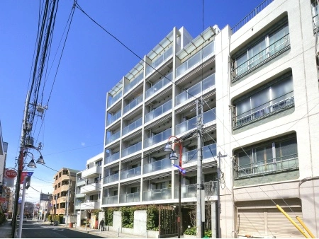 リビオ奥沢　自由通り