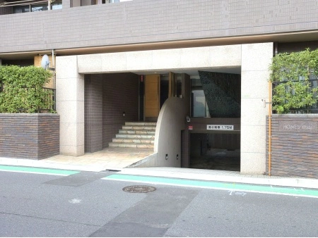 ホームズ烏山