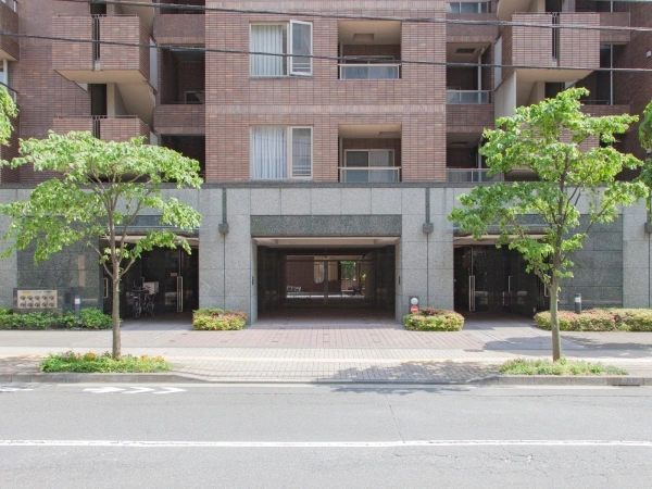 九段坂ハウス