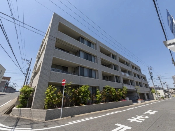 モアグレース社台フィエルテ