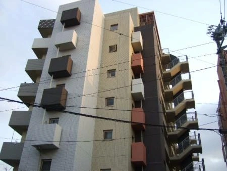 シュロス台東根岸