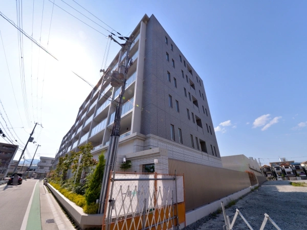 ウエリス門戸厄神ミッドテラス