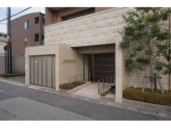 プレサンスロジェ西宮北口門前町