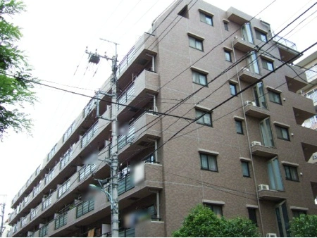 コスモ高島平駅前