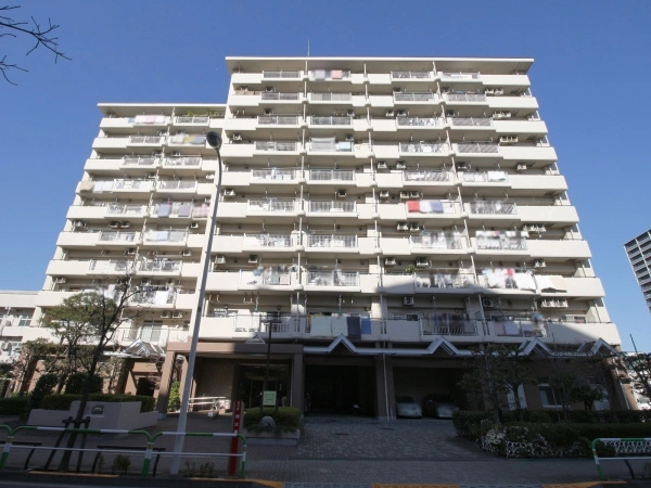 リバーパーク汐入はなみずき通り　北参番館