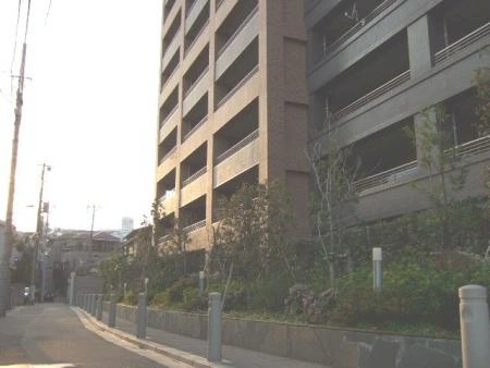 ライオンズ東京根岸レジデンス