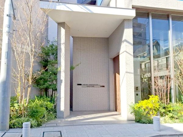 グローベル東京府中サンクチュアリ 