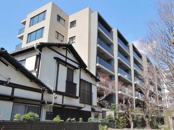 イニシア世田谷松陰神社前