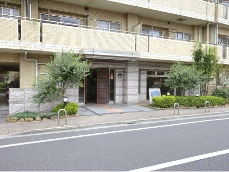 レーベンハイム竹ノ塚フィルモア