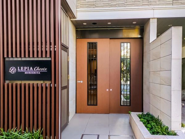 ルピアシェリール森下