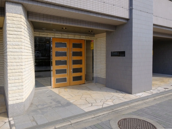 ファミール上長者町