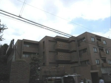ファミールグラン上用賀八条通り