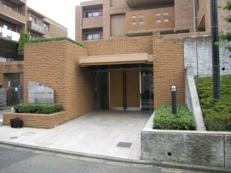 ファミールグラン上用賀八条通り