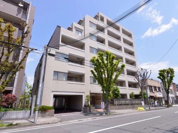 ファミール甲子園六石町