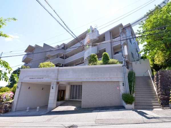 セレブラント寿楽荘