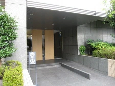 フォルム上用賀馬事公苑