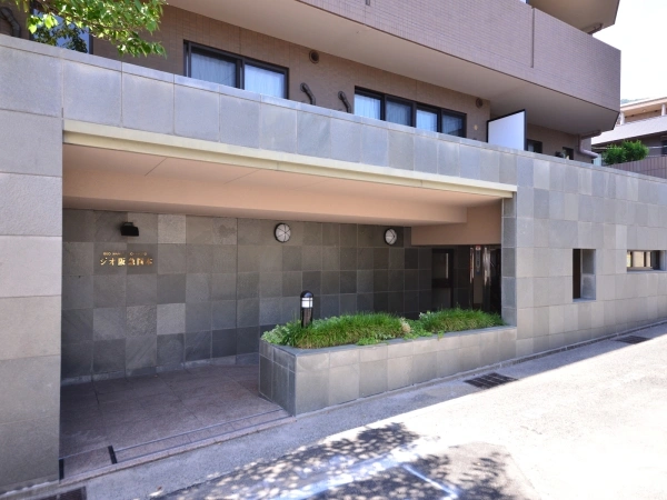 ジオ阪急岡本