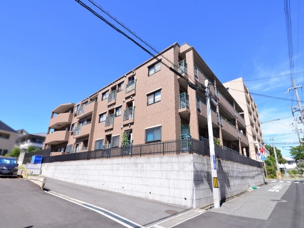ファミールグラン御影ウィズ