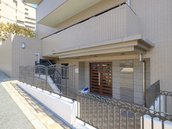 ジオ緑地公園ヒルサイドテラス