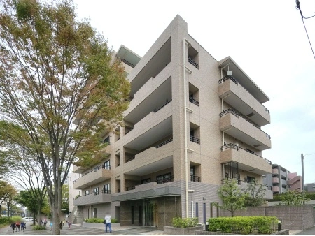 クイーンズパレス東戸塚