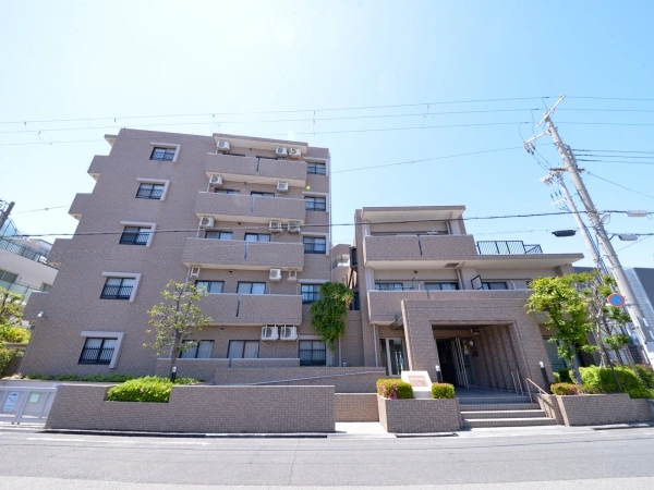 ロイヤルシャトー伊丹行基