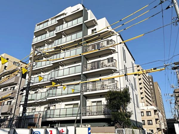 べリスタ下高井戸駅前