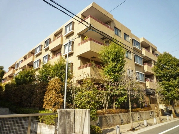 ヒルズ学芸大学