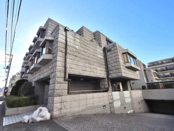 ロワヴェール学芸大学