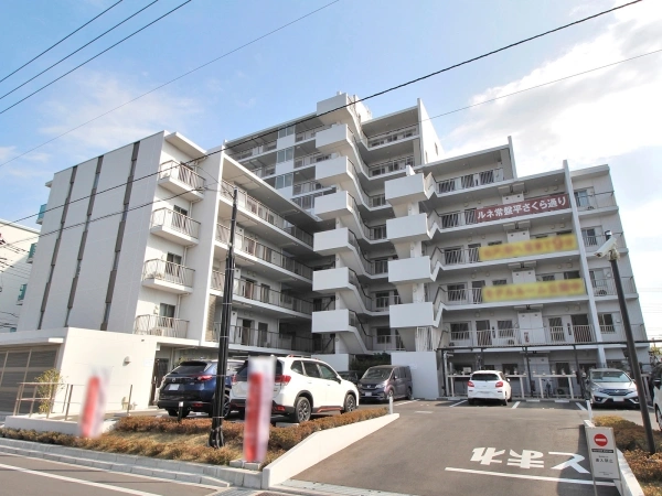 ルネ常盤平さくら通り